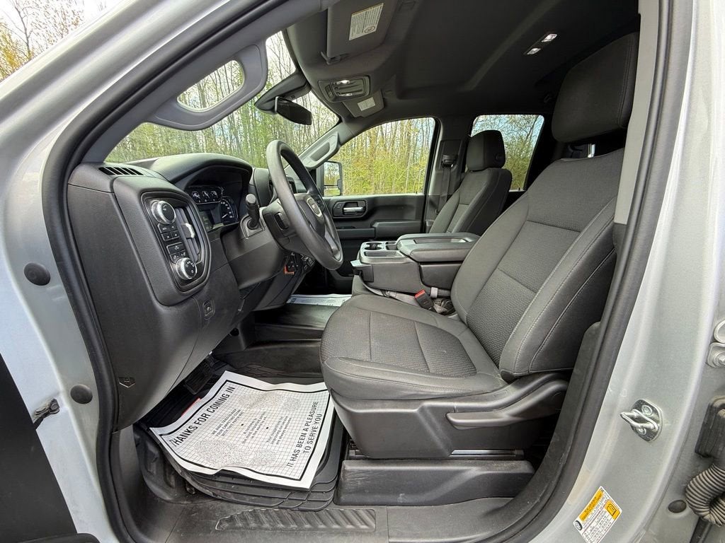 2023 GMC Sierra 2500 HD Pro