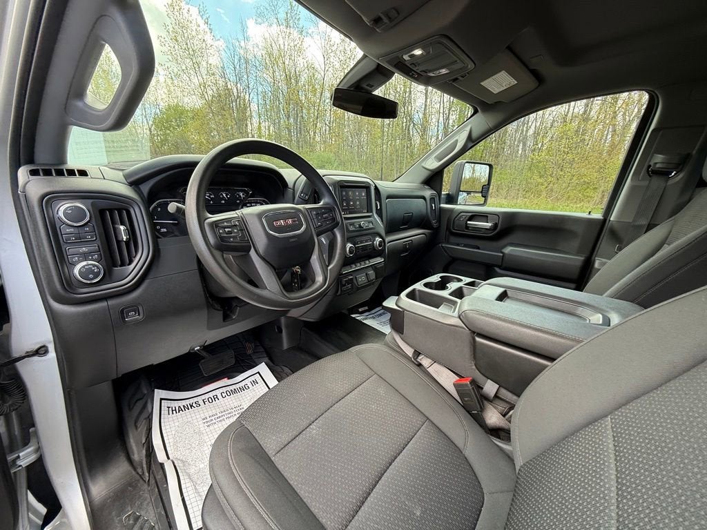2023 GMC Sierra 2500 HD Pro