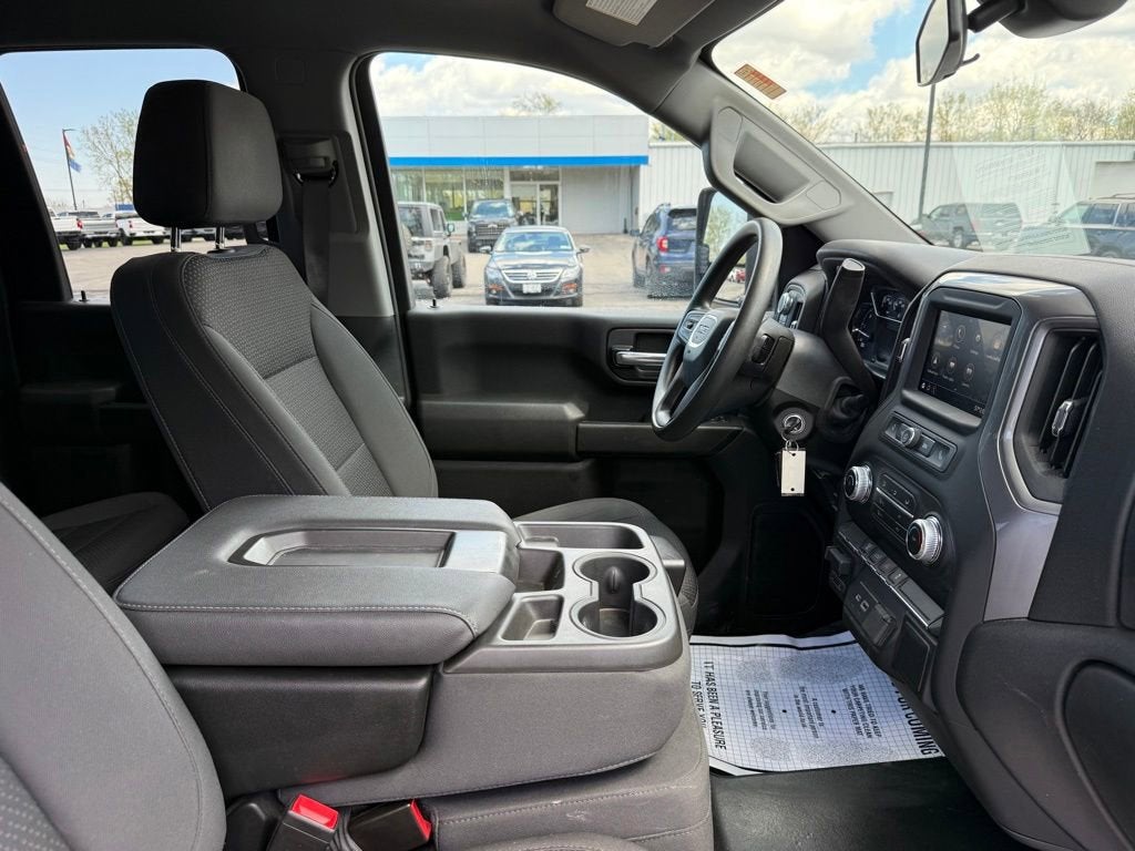 2023 GMC Sierra 2500 HD Pro
