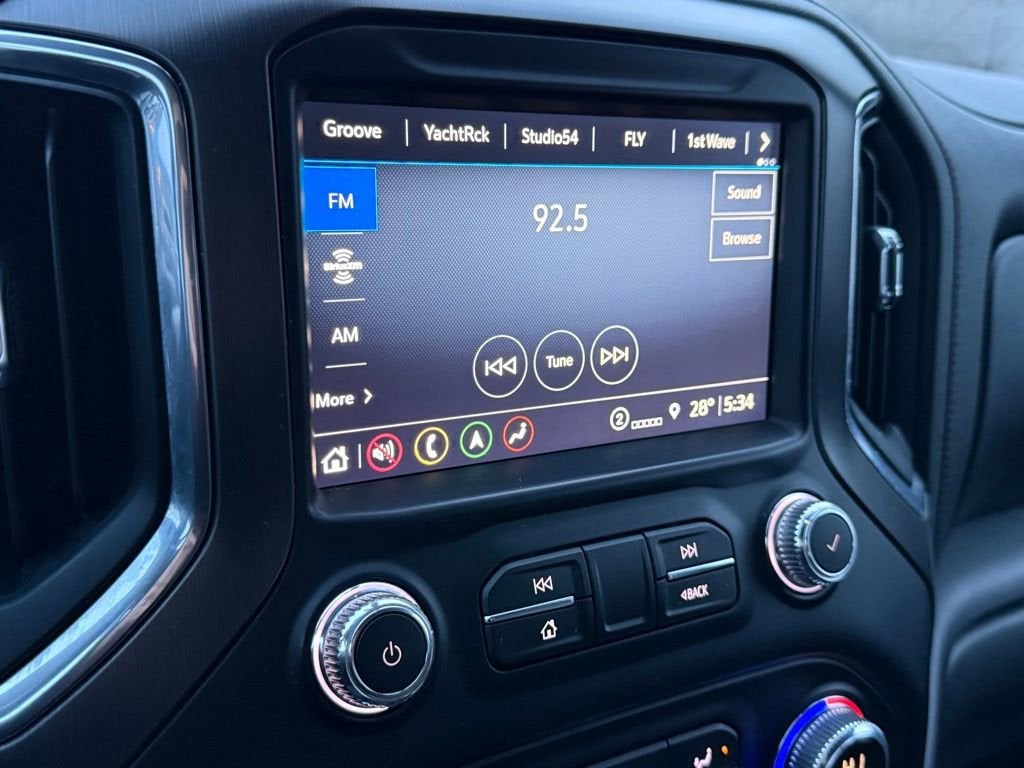 2022 GMC Sierra 1500 Limited AT4