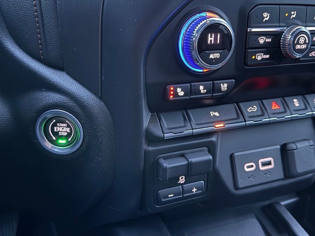 2022 GMC Sierra 1500 Limited AT4