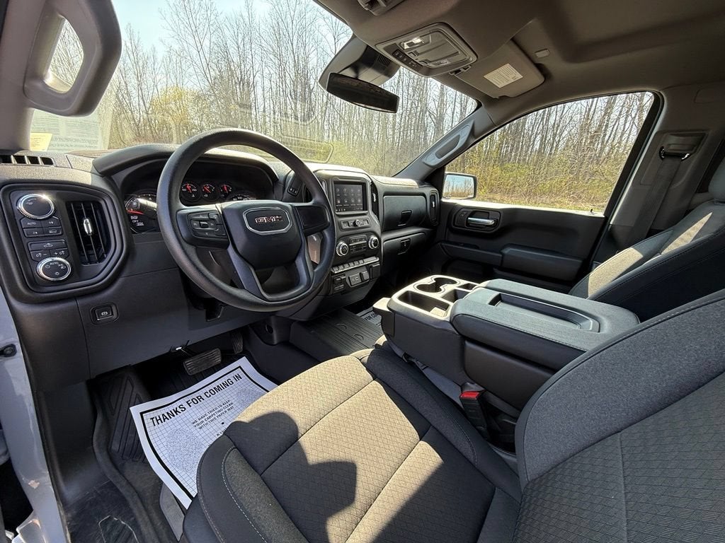 2024 GMC Sierra 1500 Pro