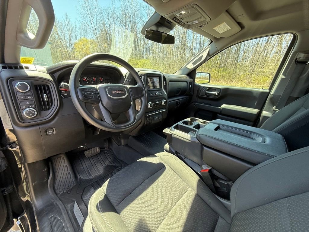 2023 GMC Sierra 1500 Pro