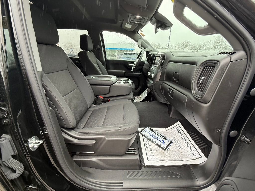 2023 GMC Sierra 1500 Pro