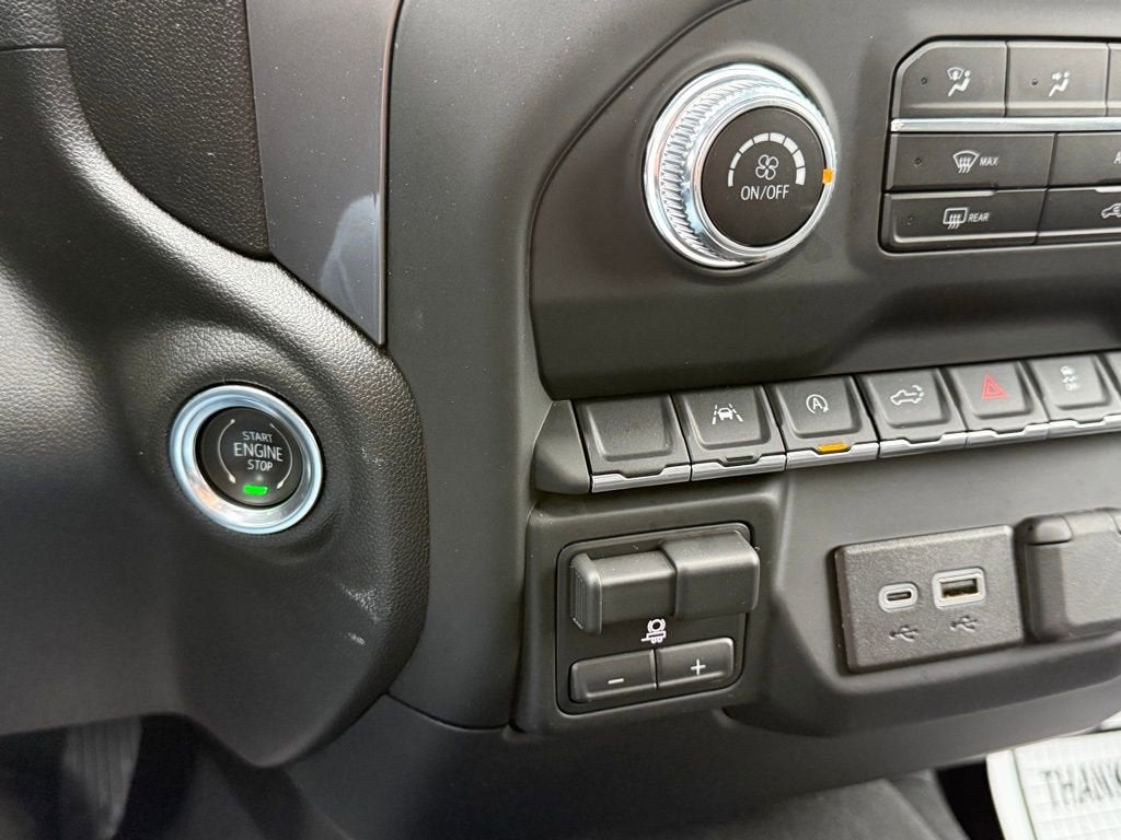 2023 GMC Sierra 1500 Pro