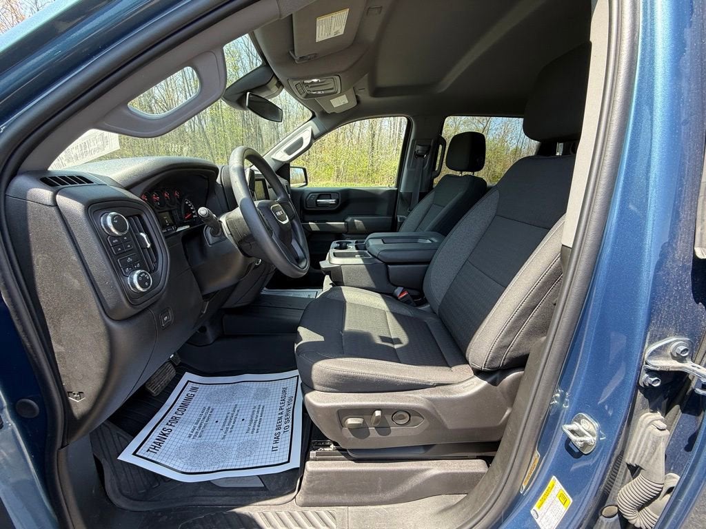 2024 GMC Sierra 1500 Pro