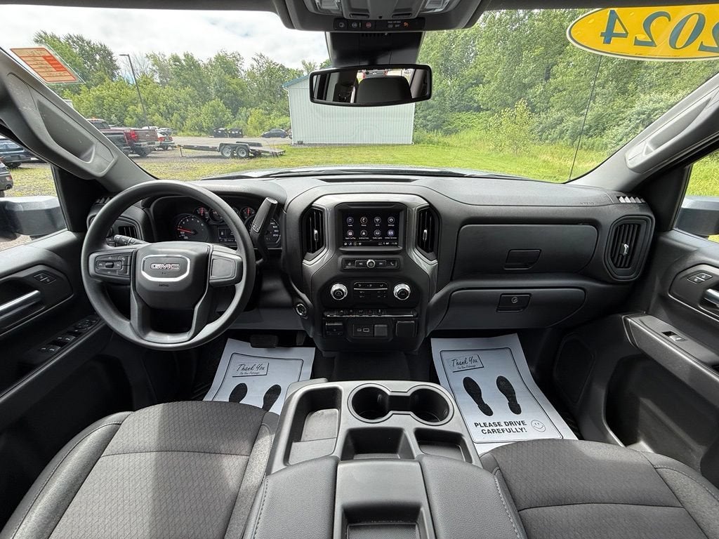 2024 GMC Sierra 1500 Pro