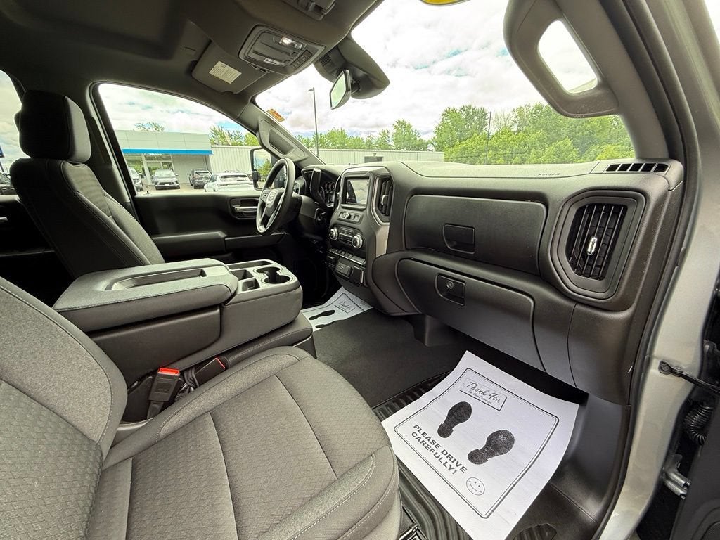 2024 GMC Sierra 1500 Pro
