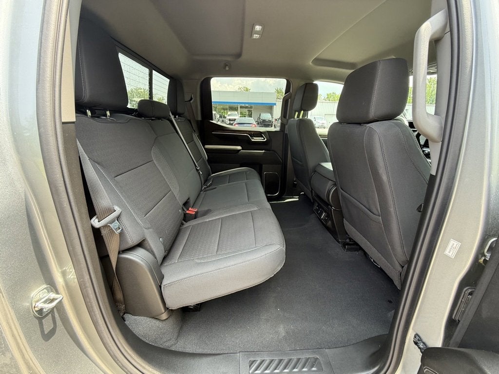 2024 GMC Sierra 1500 SLE