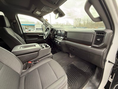 2024 GMC Sierra 1500 SLE