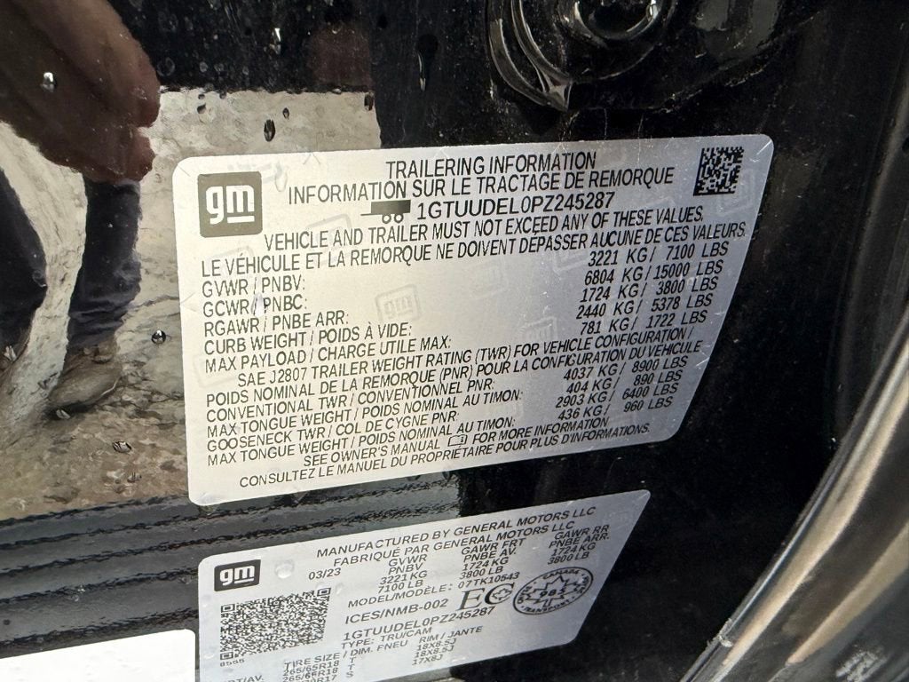 2023 GMC Sierra 1500 SLT