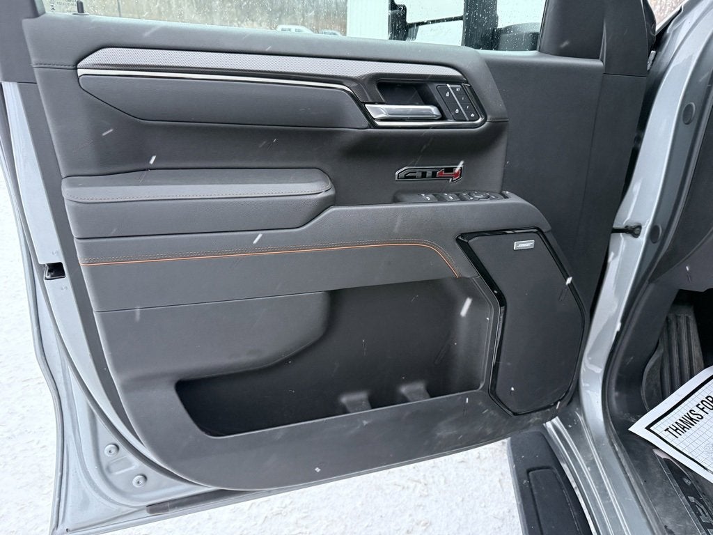 2025 GMC Sierra 1500 AT4