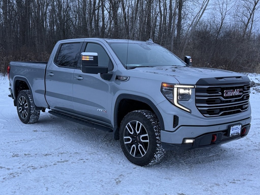 2025 GMC Sierra 1500 AT4