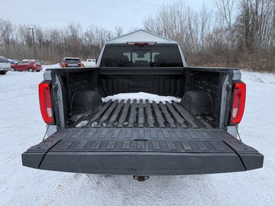 2025 GMC Sierra 1500 AT4