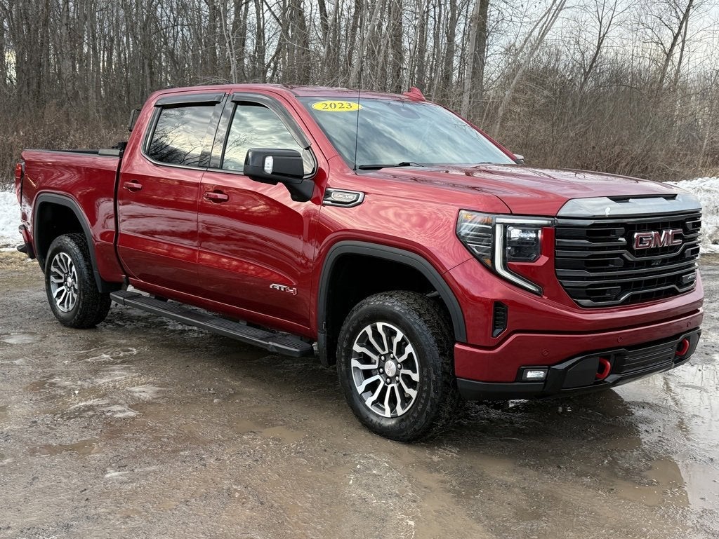 2023 GMC Sierra 1500 AT4