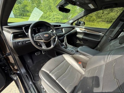 2024 Cadillac XT5 Sport
