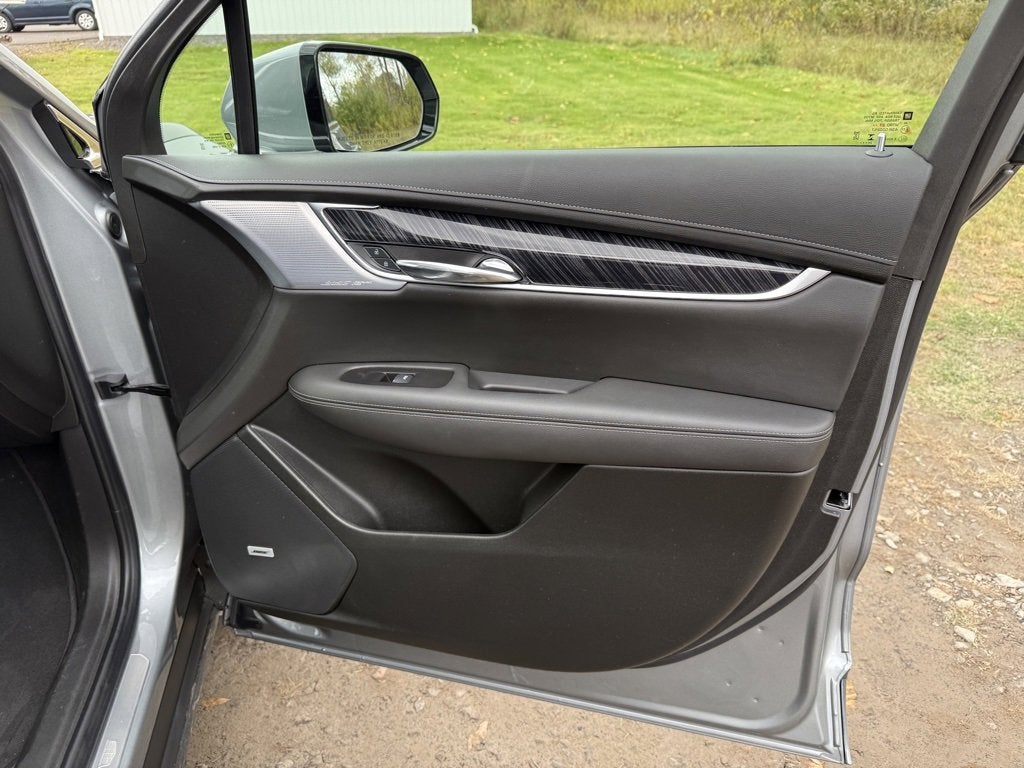 2025 Cadillac XT6 Premium Luxury