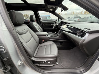 2025 Cadillac XT6 Premium Luxury