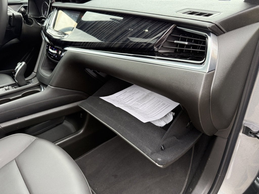 2025 Cadillac XT6 Premium Luxury