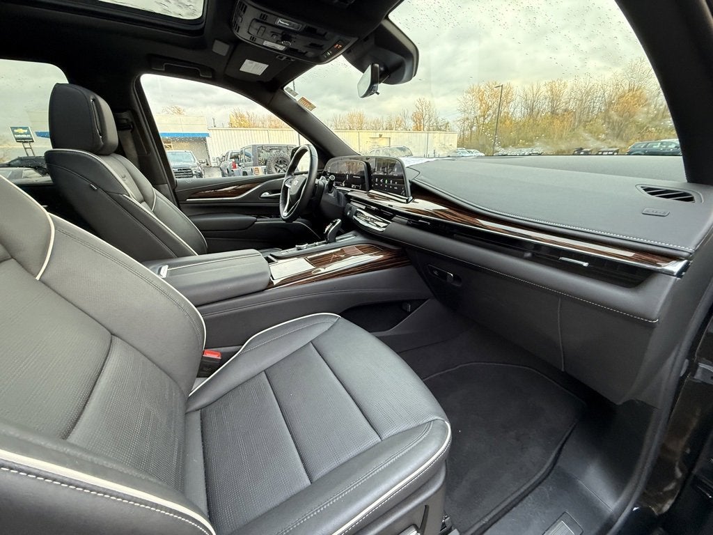 2024 Cadillac Escalade Premium Luxury