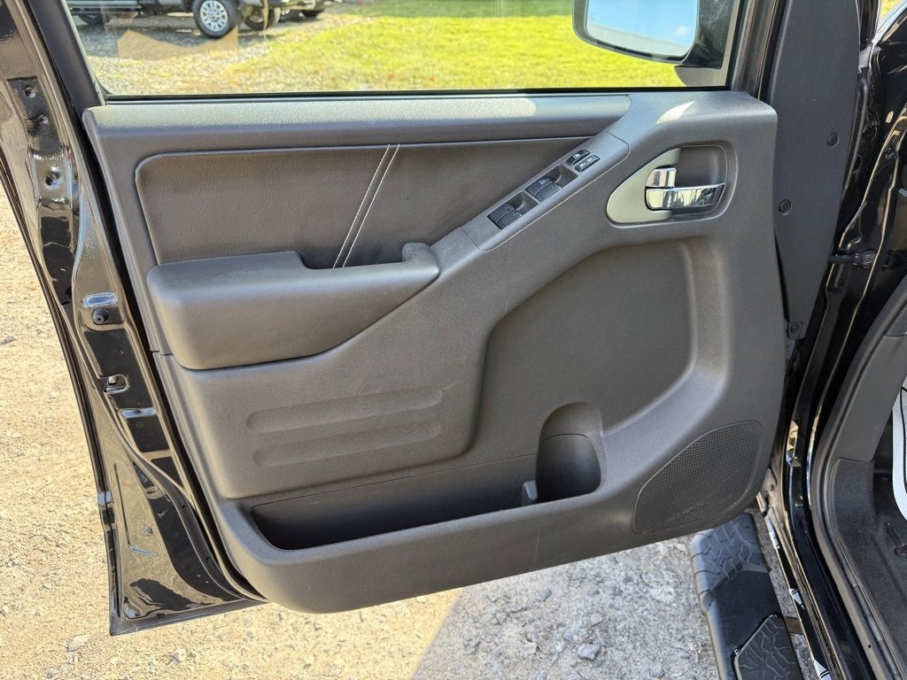 2021 Nissan Frontier Crew Cab PRO-4X 4x4