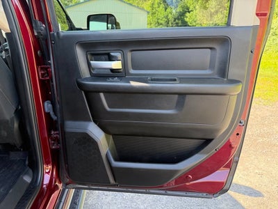 2019 RAM 2500 Tradesman Crew Cab 4x4 6'4" Box