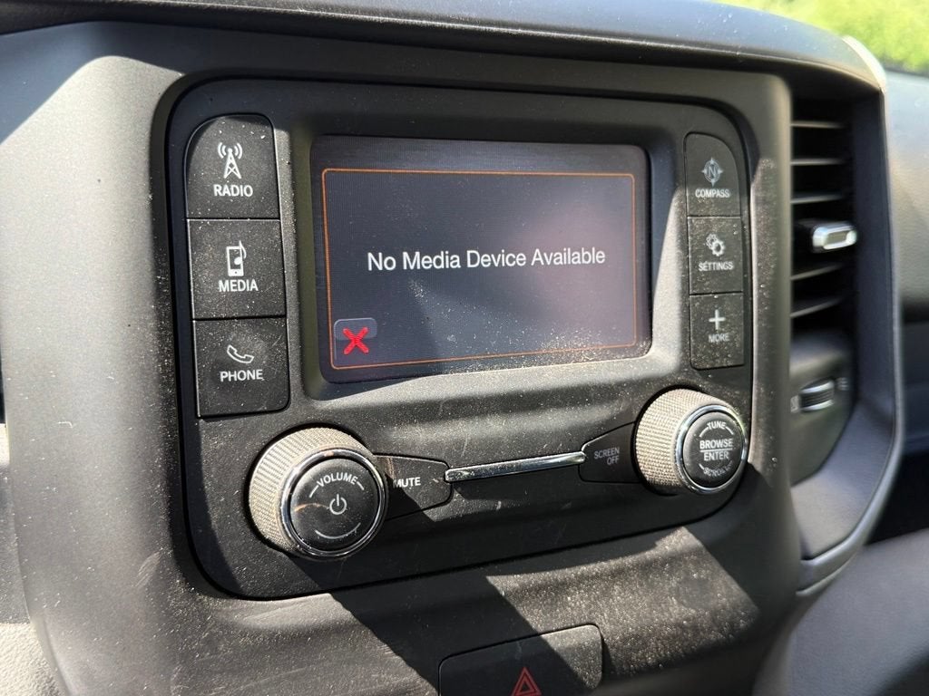 2019 RAM 2500 Tradesman Crew Cab 4x4 6'4" Box