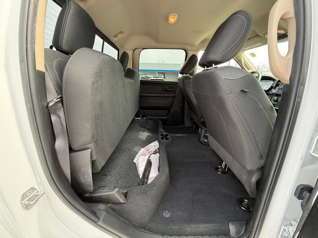 2020 RAM 2500 Tradesman Crew Cab 4X4 6'4" Box