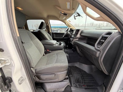 2020 RAM 2500 Tradesman Crew Cab 4X4 6'4" Box