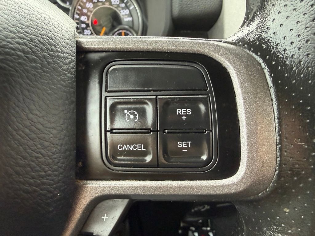 2020 RAM 2500 Tradesman Crew Cab 4X4 6'4" Box