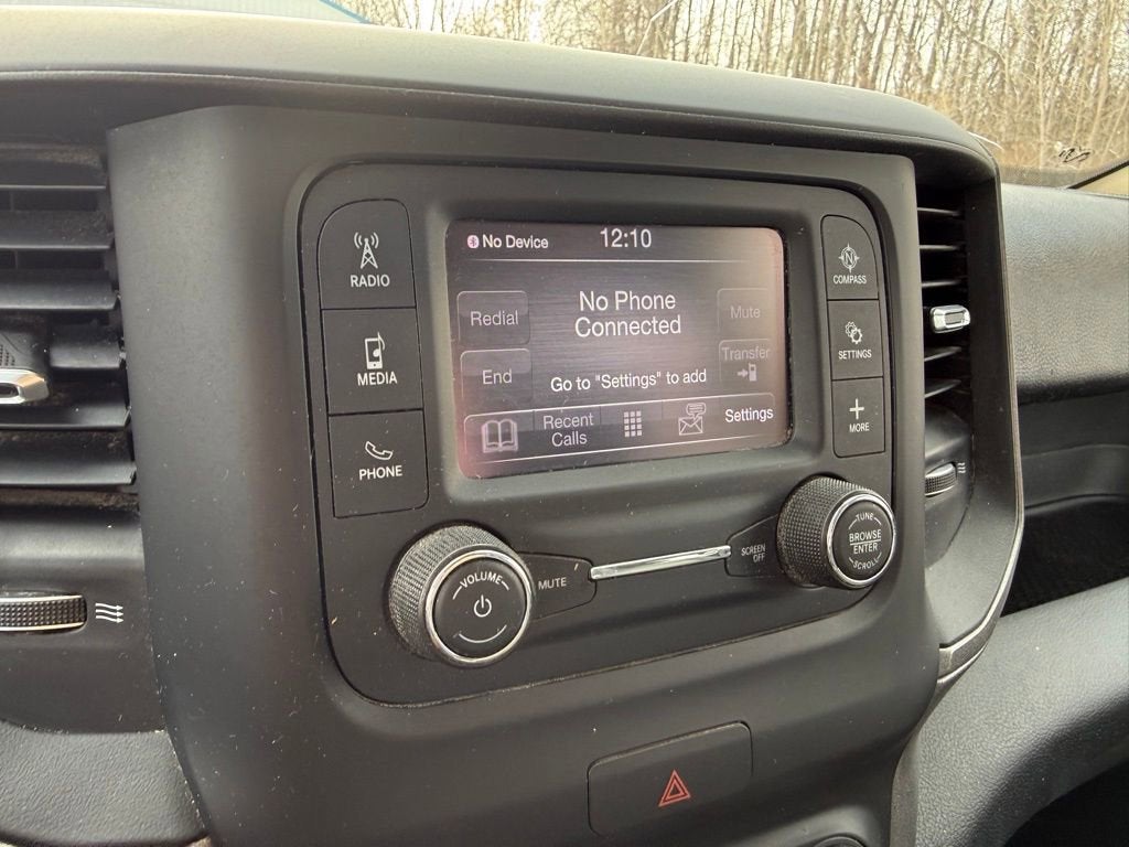 2020 RAM 2500 Tradesman Crew Cab 4X4 6'4" Box