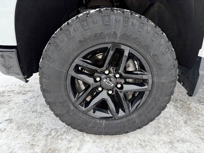 2022 Chevrolet Silverado 1500 Custom Trail Boss