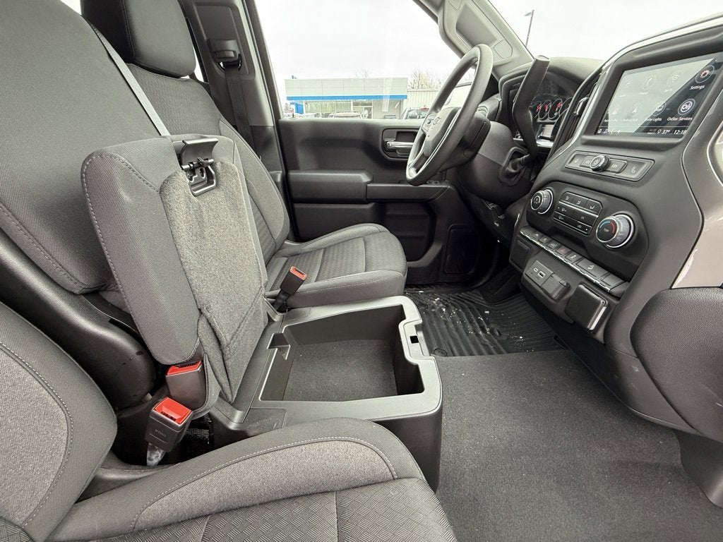 2022 Chevrolet Silverado 1500 Custom Trail Boss