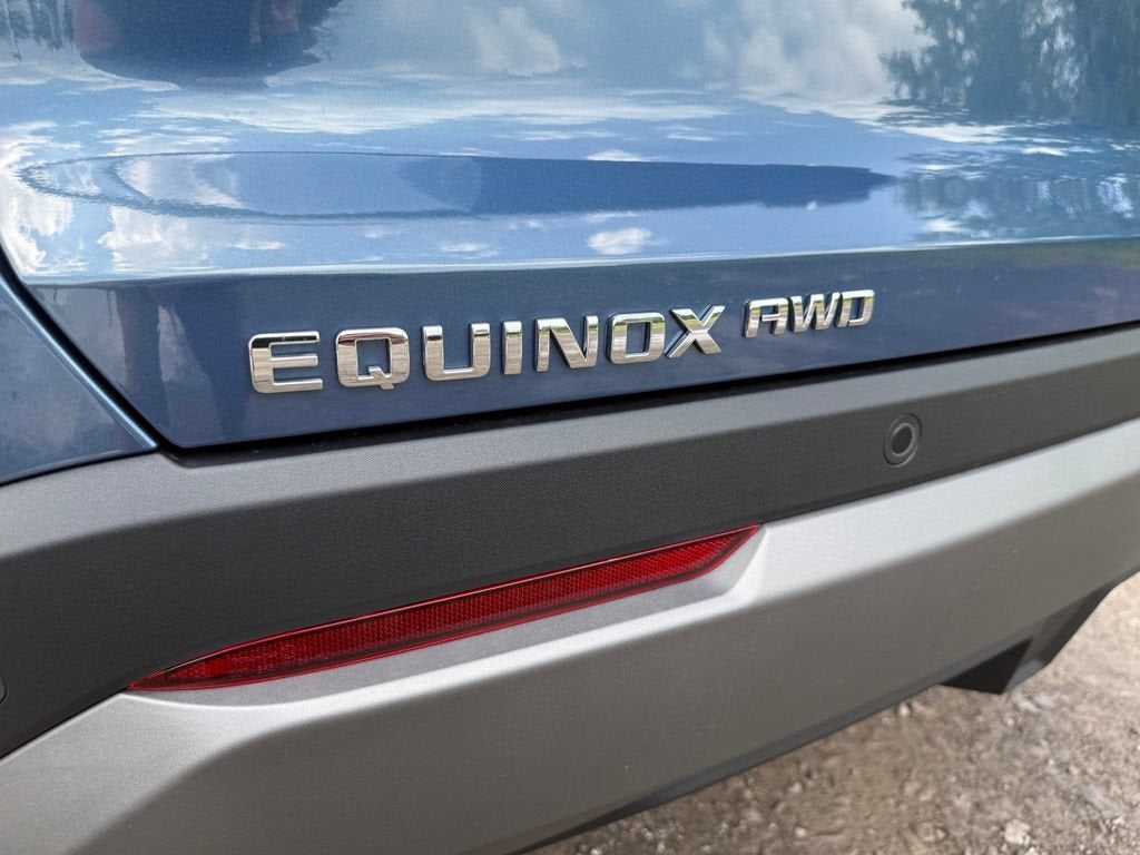 2027 Chevrolet Equinox AWD LT