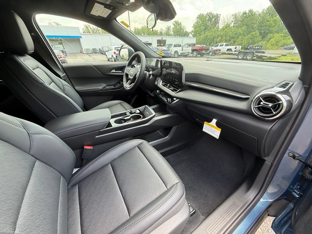2027 Chevrolet Equinox AWD LT