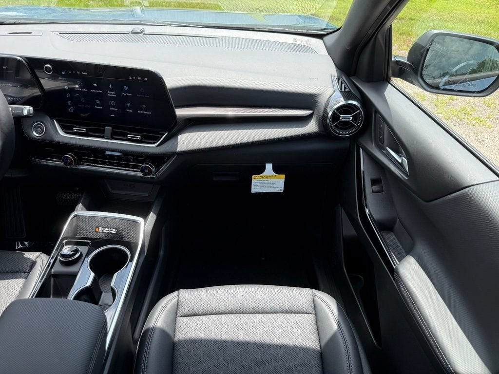 2027 Chevrolet Equinox AWD LT