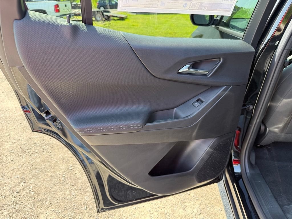 2027 Chevrolet Equinox LT - Photo 20