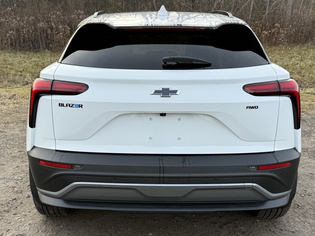 2026 Chevrolet Blazer EV LT