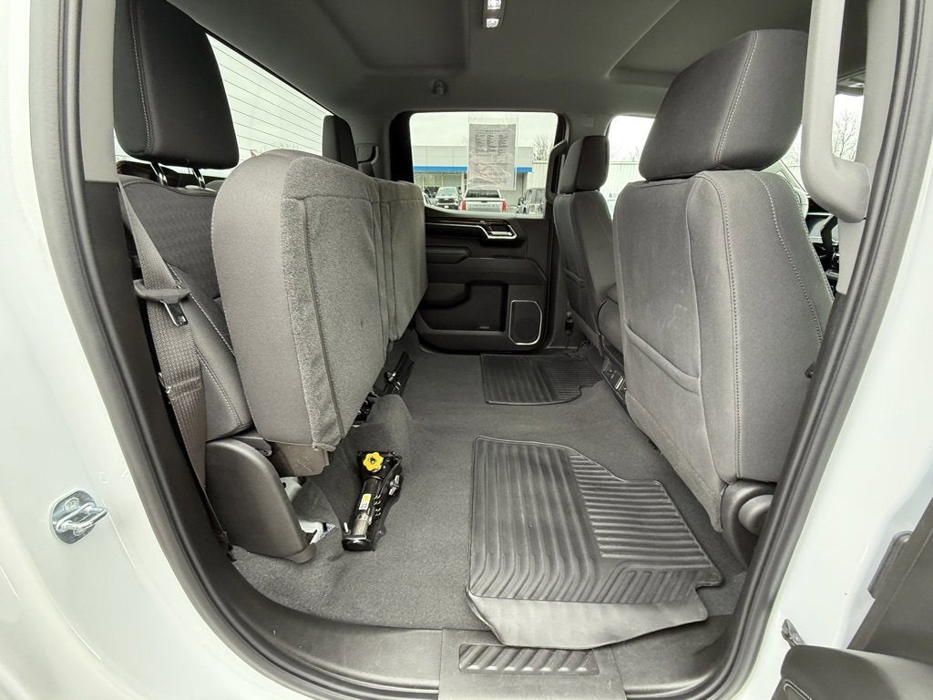 2023 GMC Sierra 1500 SLE