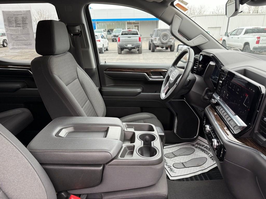 2023 GMC Sierra 1500 SLE