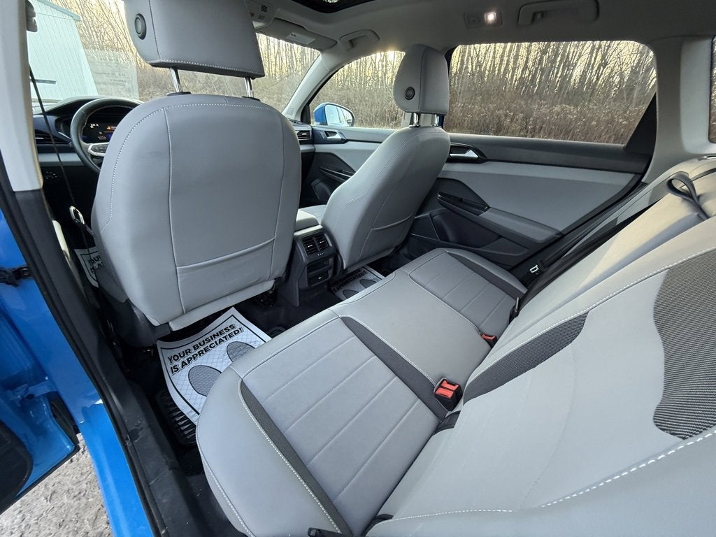 2023 Volkswagen Taos 1.5T SE