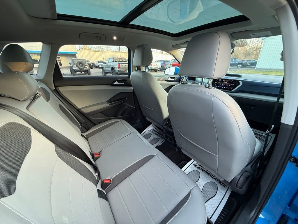 2023 Volkswagen Taos 1.5T SE