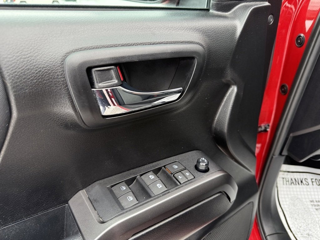 2021 Toyota Tacoma 4WD SR5