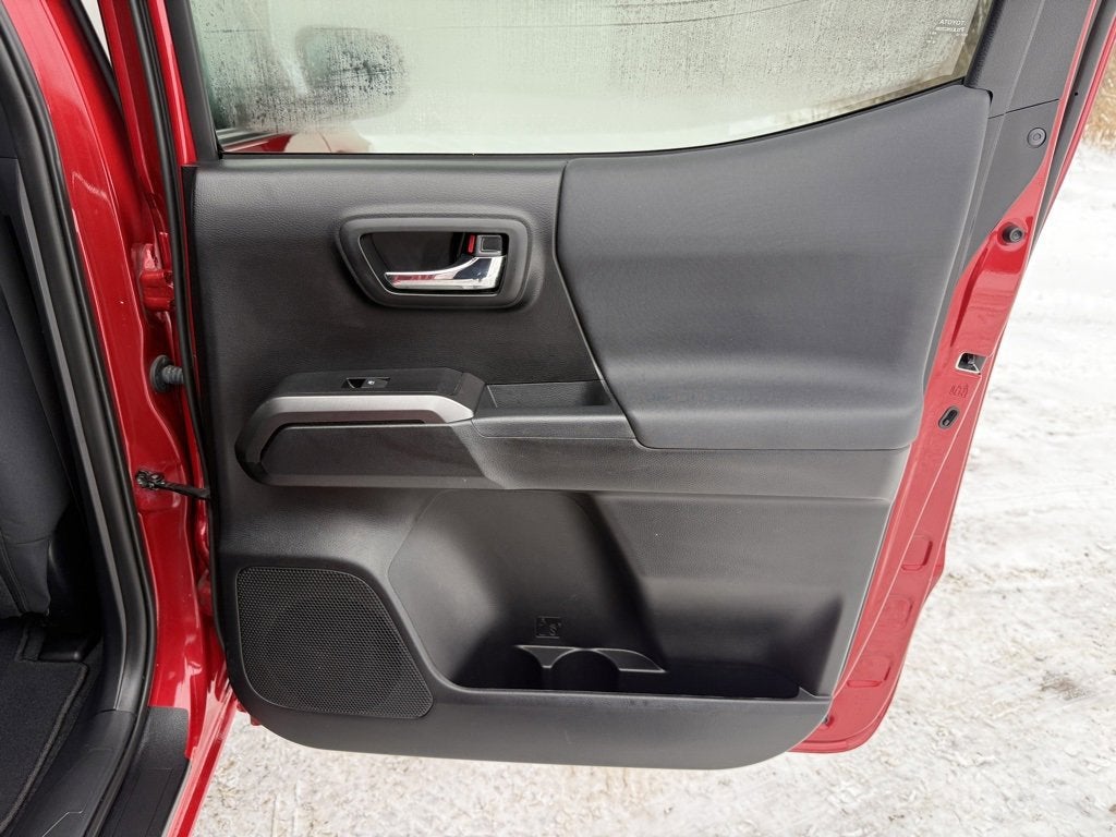 2021 Toyota Tacoma 4WD SR5