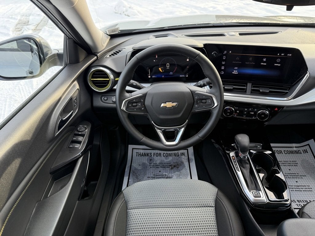 2025 Chevrolet Trax LT