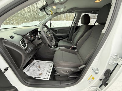 2022 Chevrolet Trax LS