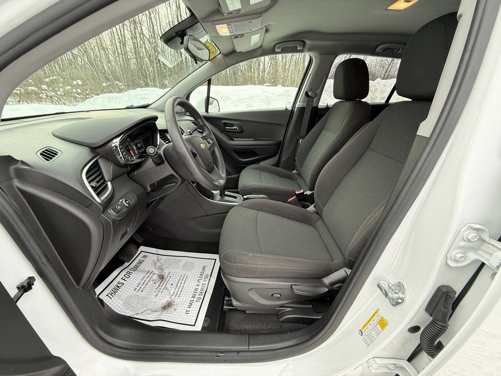 2022 Chevrolet Trax LS