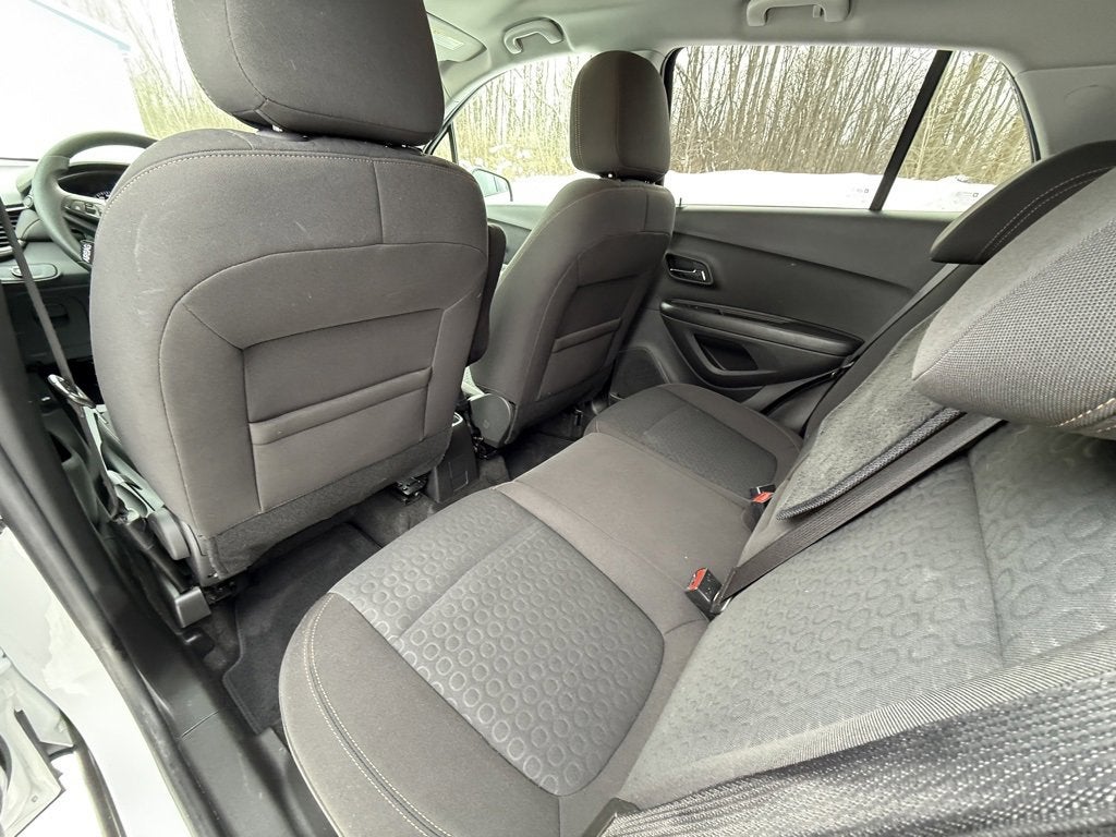 2022 Chevrolet Trax LS