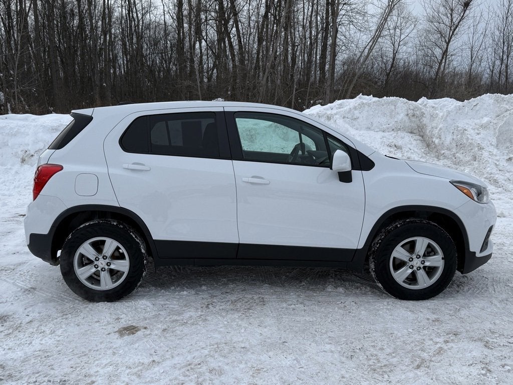 2022 Chevrolet Trax LS