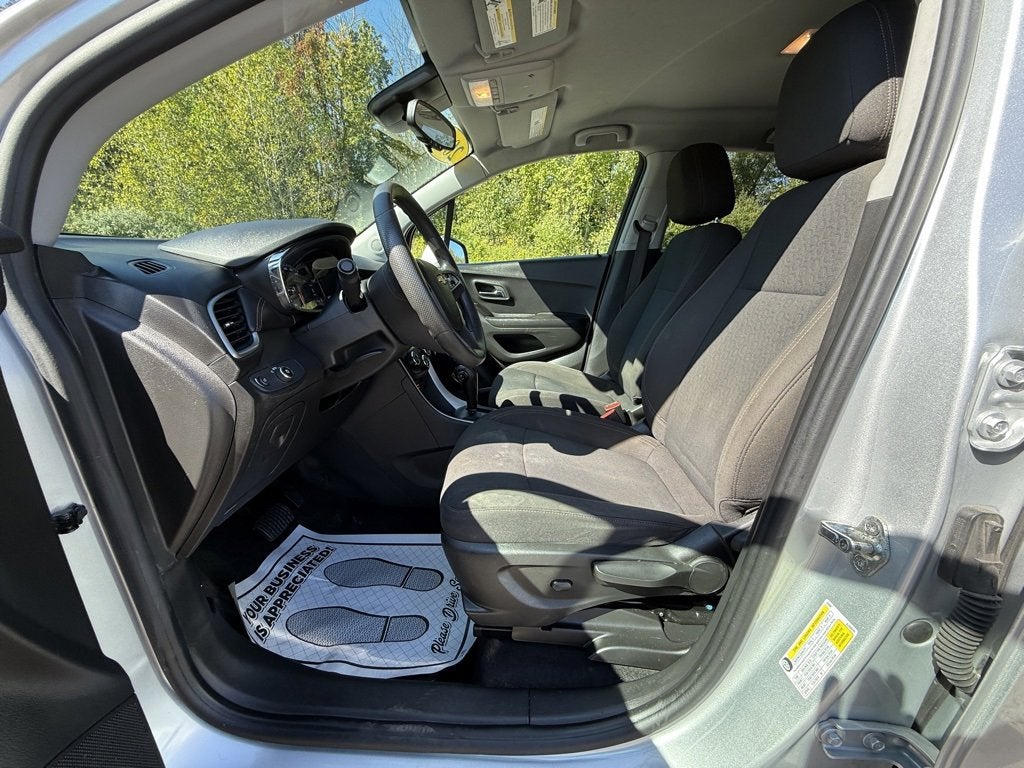 2022 Chevrolet Trax LS